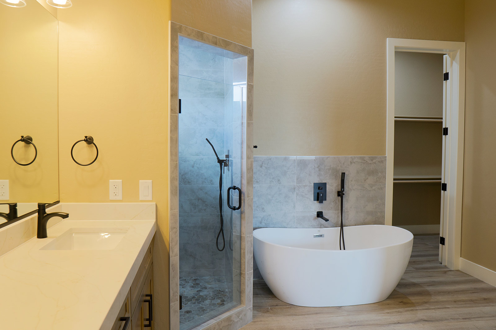 Top-Rank-Builders---Bathroom-01